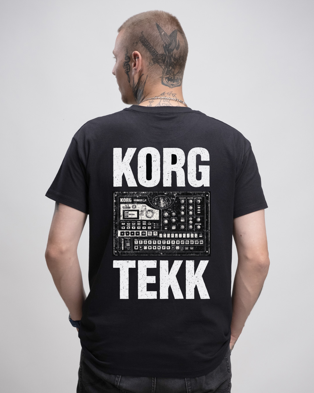 KORG TEKK - Herren Basic T-Shirt KORG TEKK - Herren Basic T-Shirt