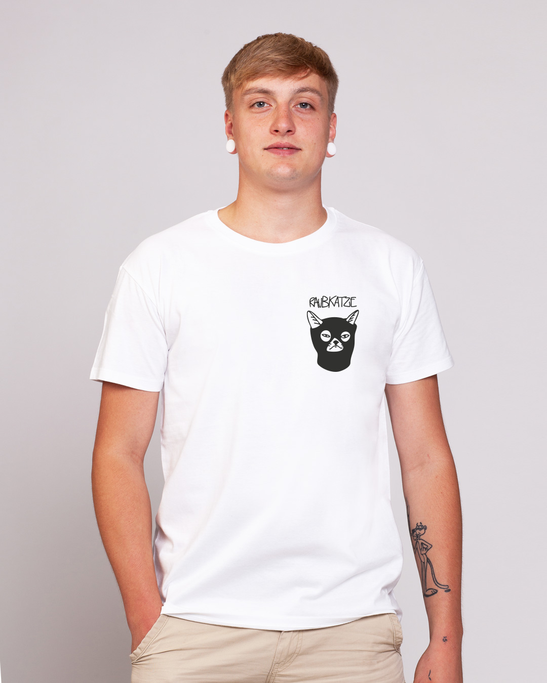 raubkatze_white_Boys_Basic_Shirt_front Raubkatze - Herren Ringspun Shirt - Junkie Tattoos