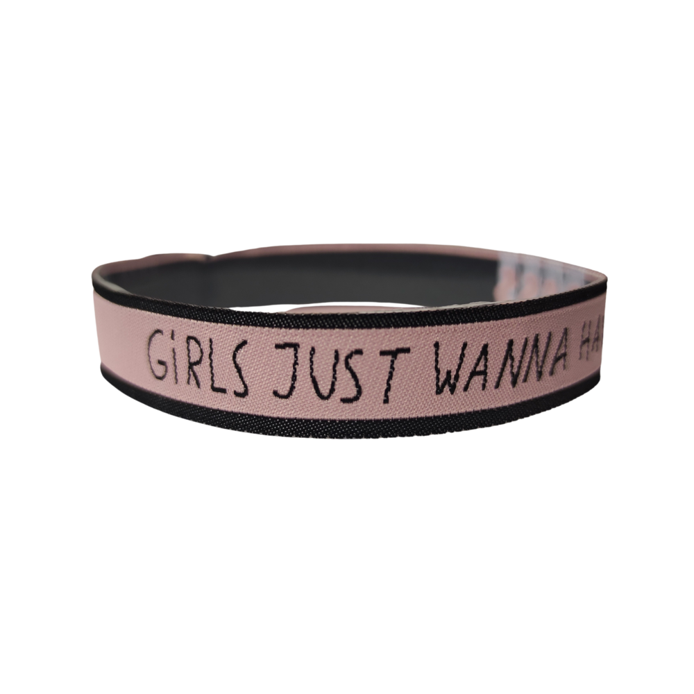 GIRLS JUST WANNA HAVE BASS Stoffband