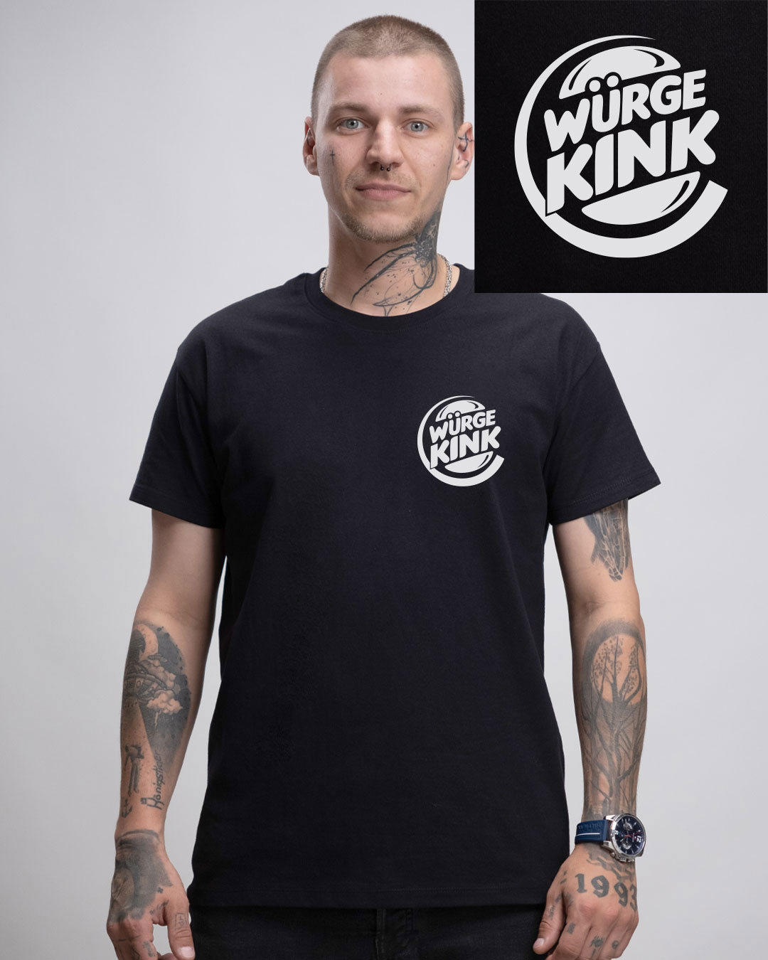 Würge Kink - Herren Ringspun Shirt - Junkie Tattoos (Black) Würge Kink - Herren Ringspun Shirt - Junkie Tattoos (Black)
