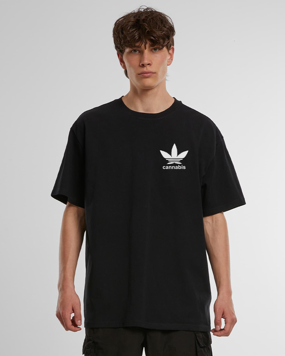 Cannabis -  Oversize T-Shirt UNISEX Cannabis -  Oversize T-Shirt UNISEX