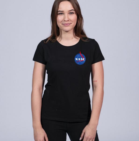 Nase- Ladies Shirt, enganliegend mit Rundhals-Auschnitt