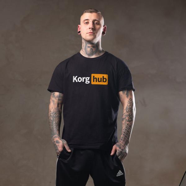 Korg Hub - Herren Basic T-Shirt